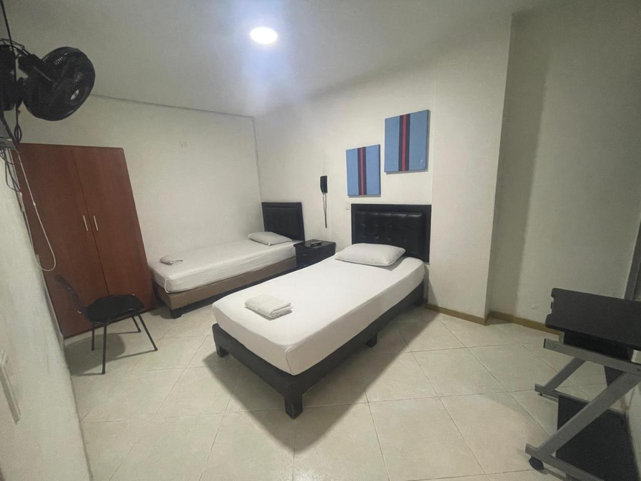 Hotel Villa Real Меделин Екстериор снимка