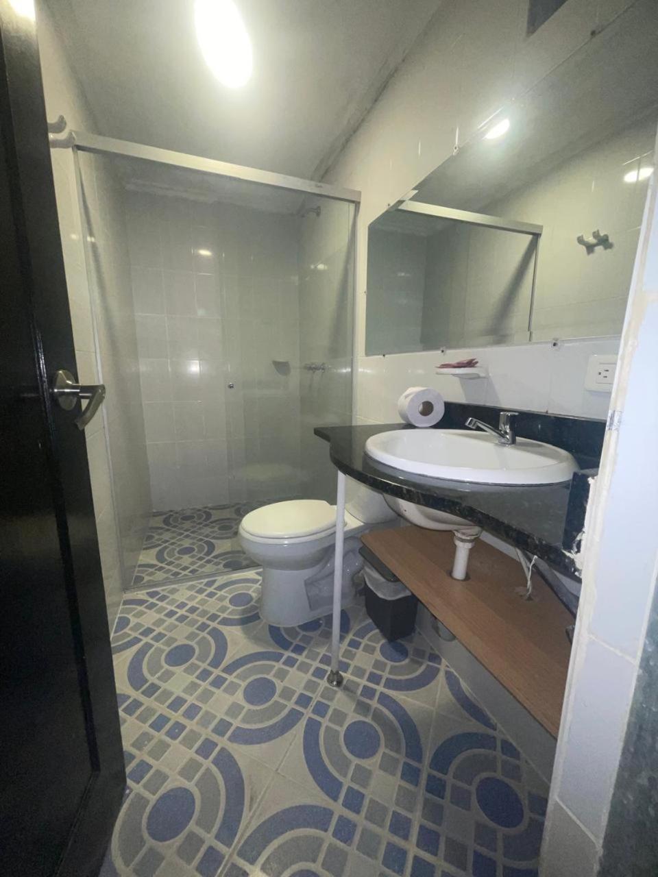 Hotel Villa Real Меделин Екстериор снимка